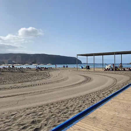 Avenida De Suecia, Cristianos Free Wifi